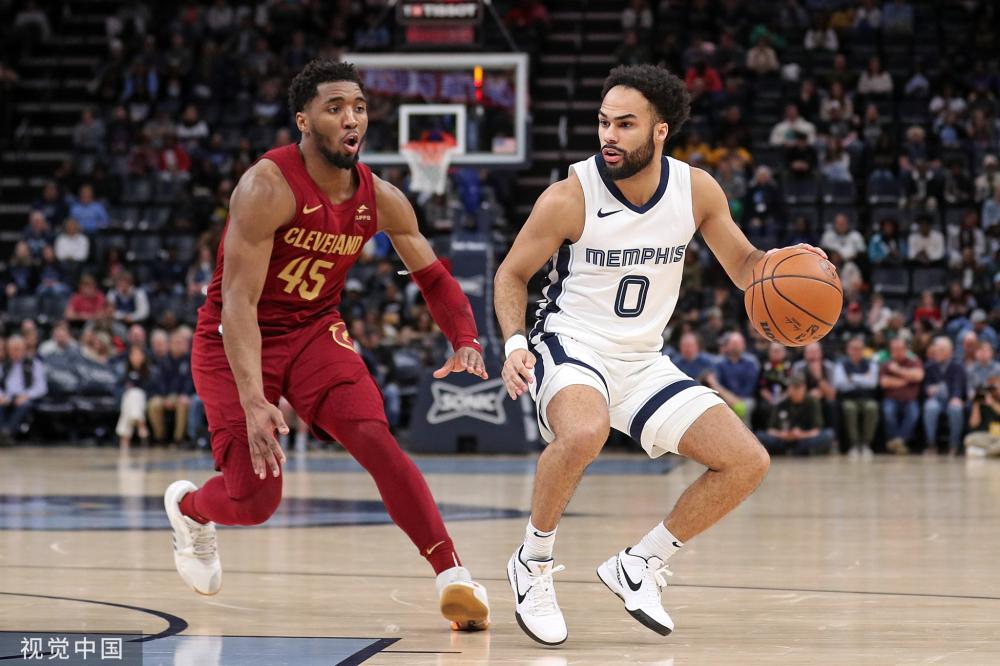 尤其提到和 尤其提到和