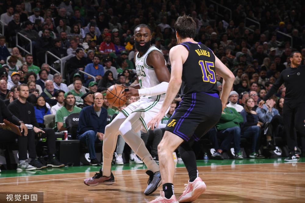 他并没有离 他并没有离