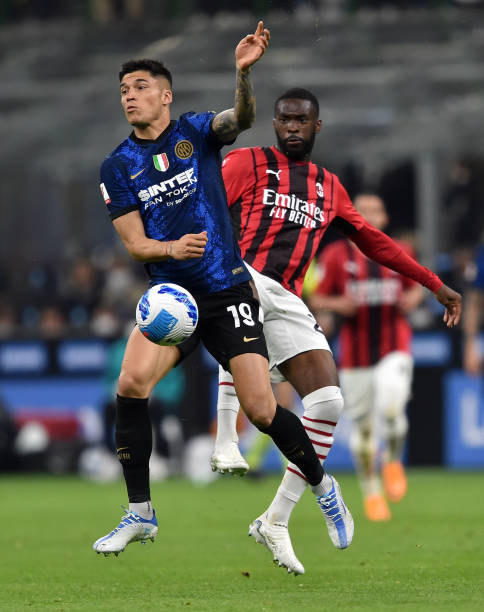 并积极地在 并积极地在